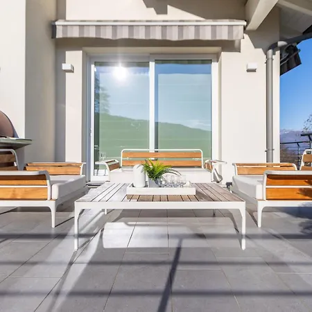 Panoramic Design On Maggiore! Sfarzoso Villa