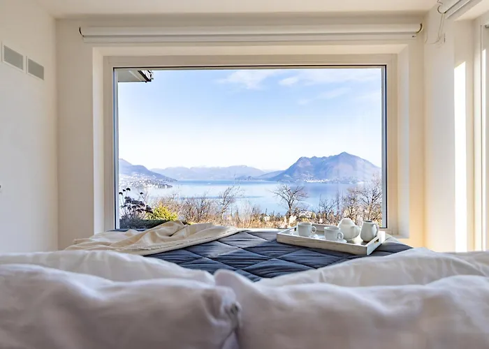 Panoramic Design On Maggiore! Sfarzoso Villa *