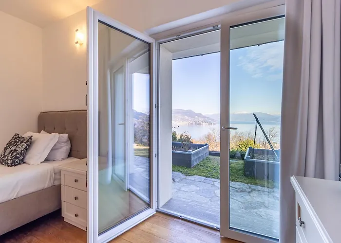 Villa Panoramic Design On Maggiore! Sfarzoso Levo