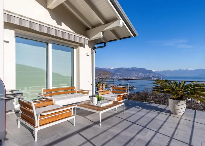 Villa Panoramic Design On Maggiore! Sfarzoso